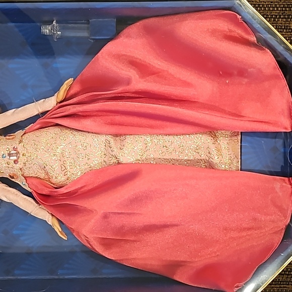 Disney Collector, Radiance Collection, Aurora Doll, New in Box - Picture 10 of 11